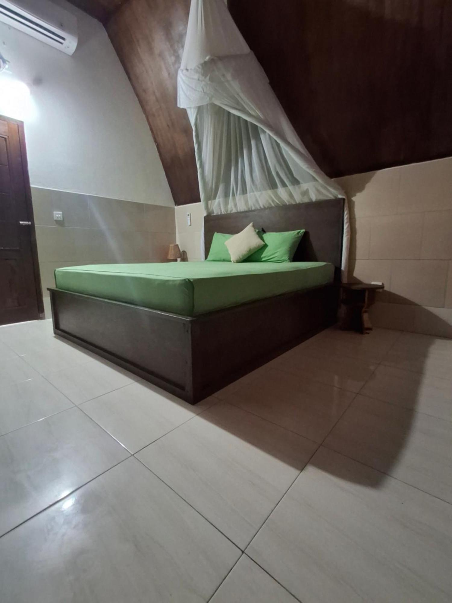 Cnunk Bungalow Gili Meno Exterior photo